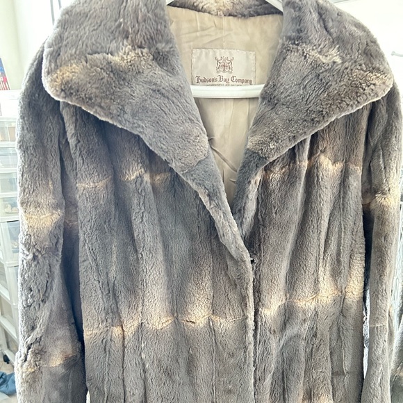 Vintage Hudson Bay Company Real Fur Coat - Picture 2 of 6